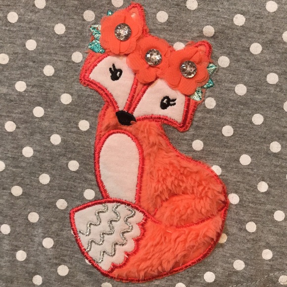 🦊Like New! Girls Orange/Gray Fox Outfit - Picture 2 of 4